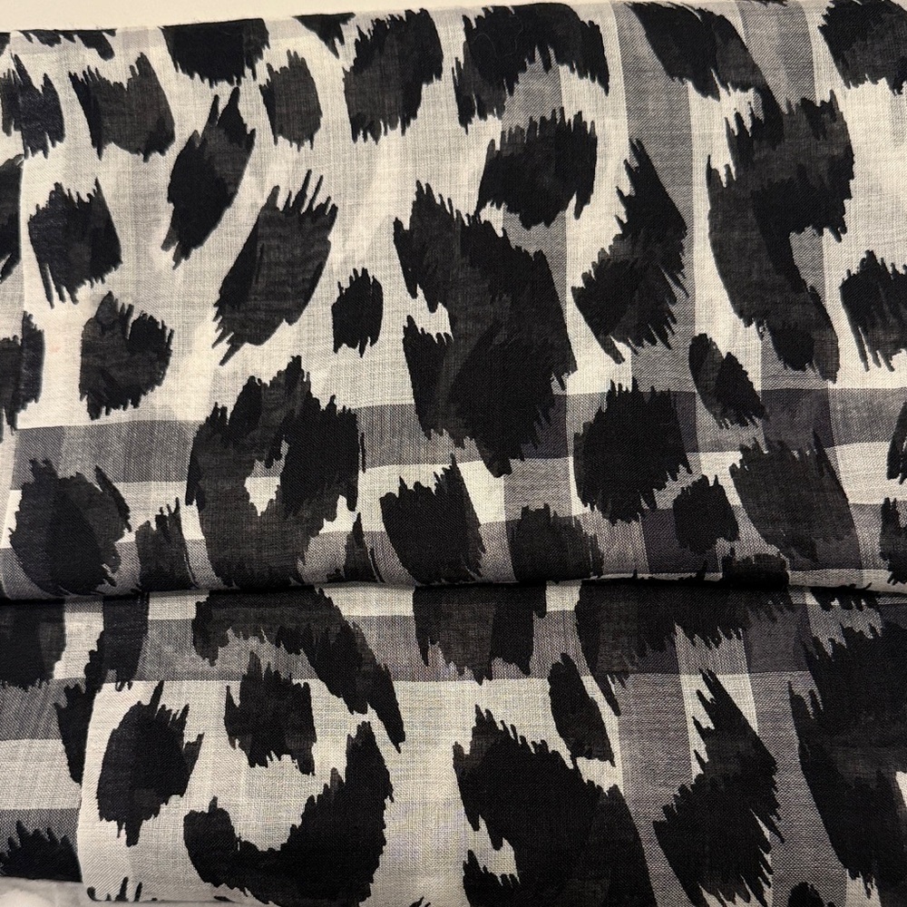 Burberry scarf